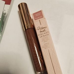 Charlotte Tilbury Pillow Talk Collagen Lip